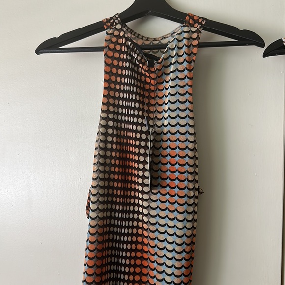 NWT Cut Out Top! - Picture 11 of 11